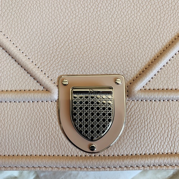 SOLD!! Christian Dior bag - Picture 6 of 8